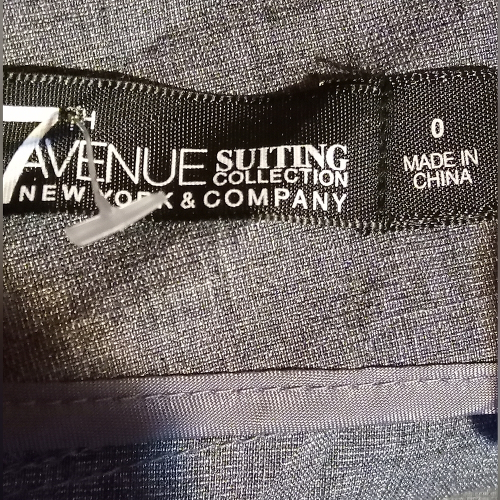 Elegant Gray Pencil Skirt - Picture 6 of 7